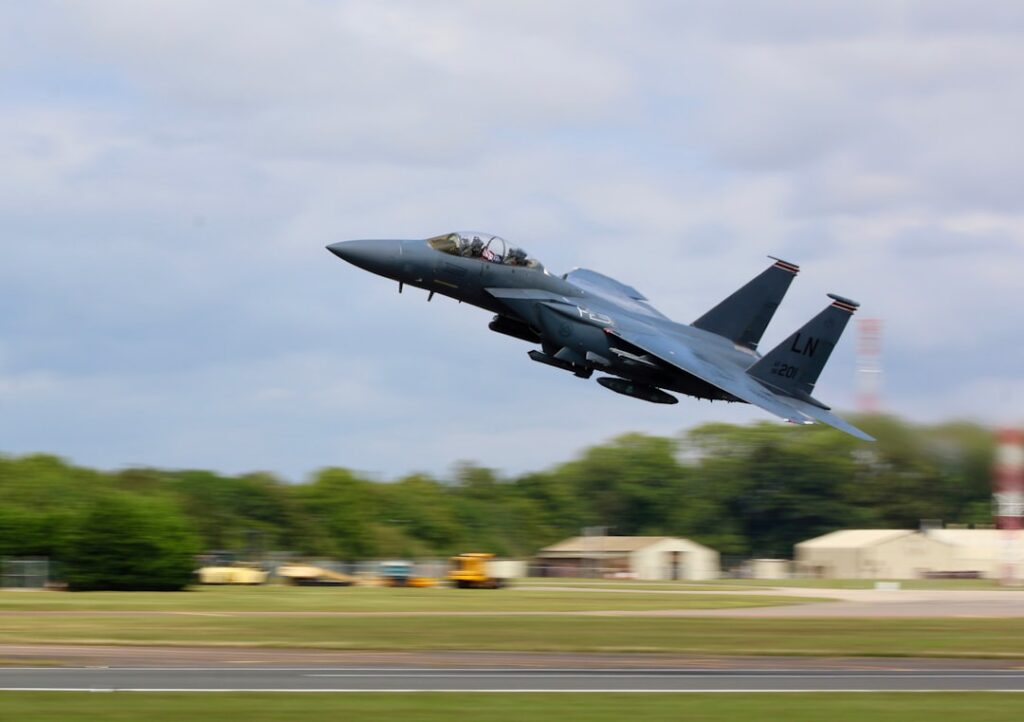 F-15 Strike Eagle from Lakenheath heading out from RAF Fairford