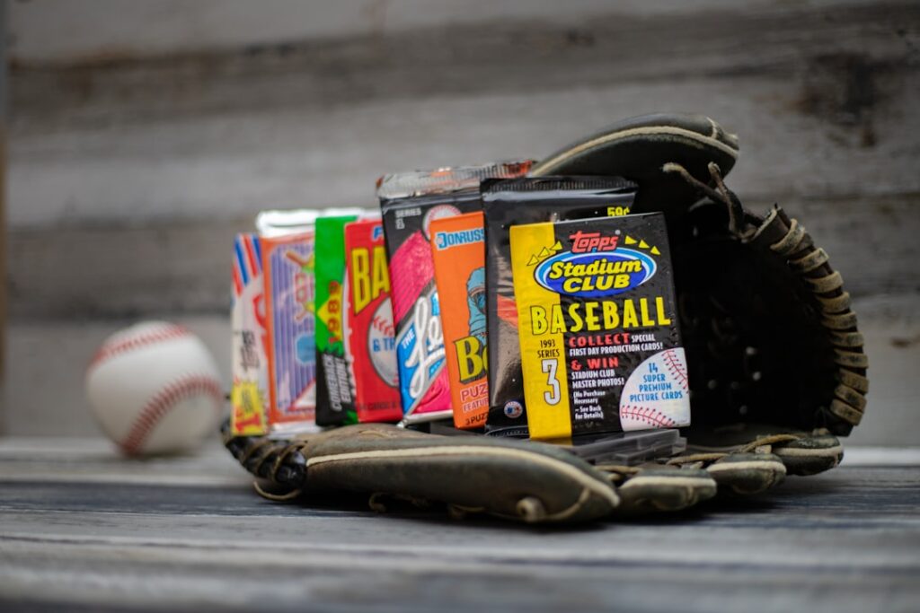 baseball, sports cards