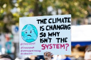 THE CLIMATE IS CHANGING SO WHY ISN'T THE SYSTEM? – Protest Demonstration – End Fossil Fuels // Global Climate Strike 09-